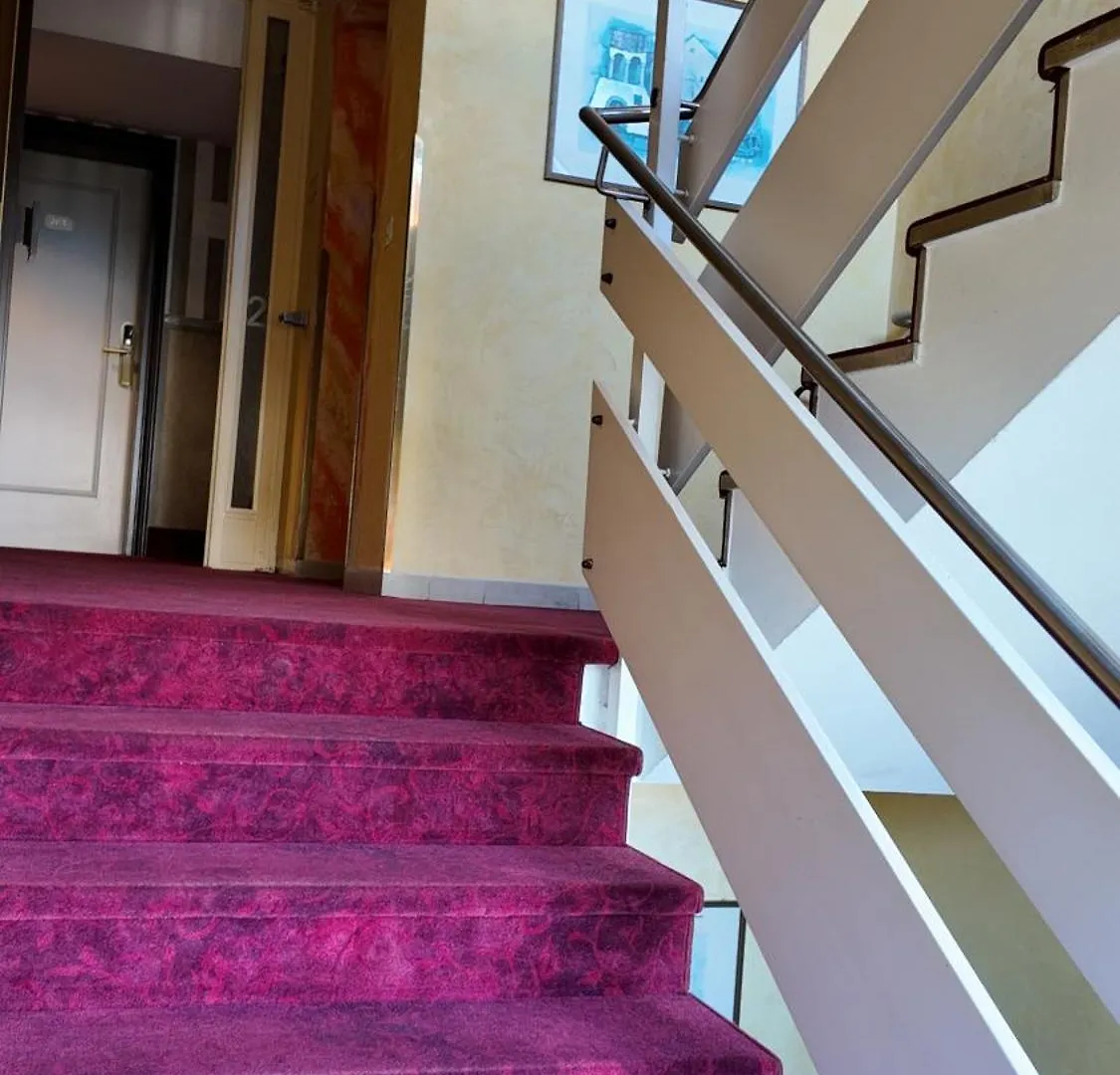 Hotel Aurbacher Hof Gmbh Μόναχο