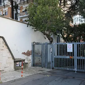 Casa Piccole Ancelle Di Cristo Re 3*, Roma Itália