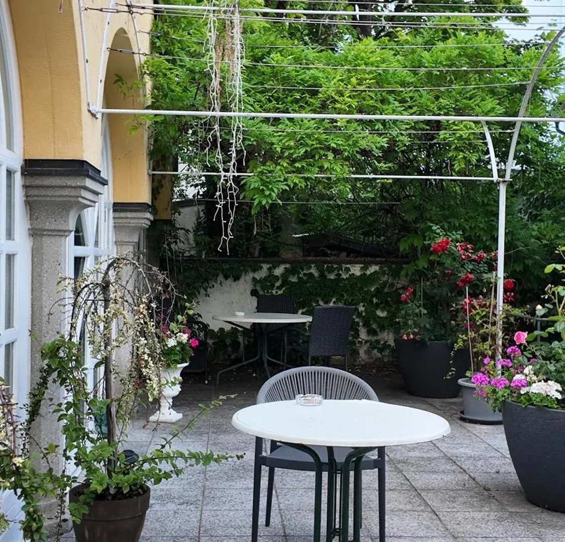 Hotel Aurbacher Hof Gmbh Münih