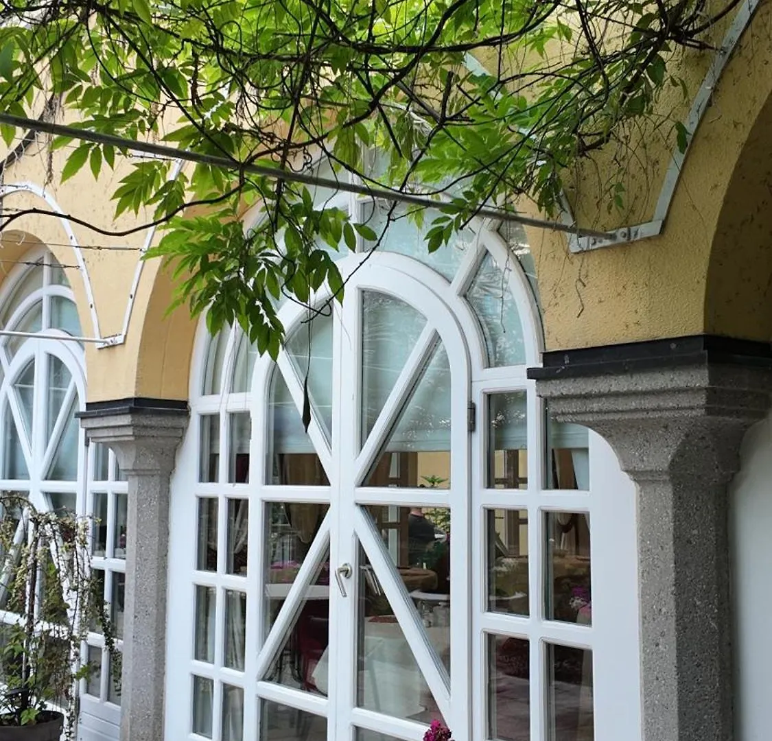 Hotel Aurbacher Hof Gmbh Münih 3*,
