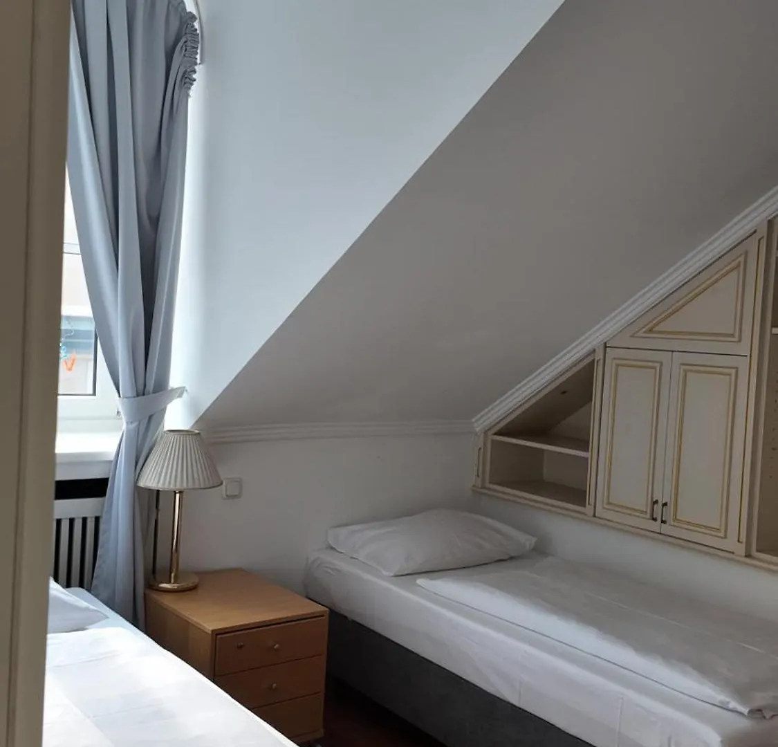 Hotel Aurbacher Hof Gmbh Münih